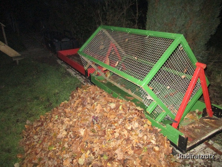 Laubwaggon entladen 2