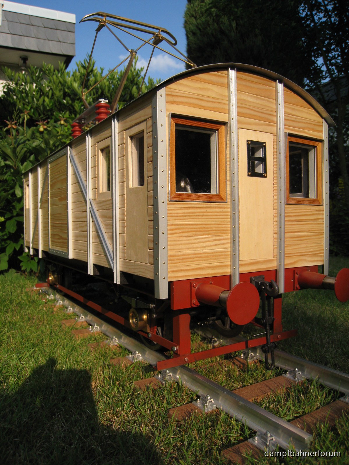 Gütertriebwagen 24V 250W 5"