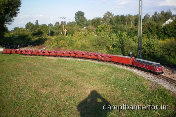 V 200 mit Autozug